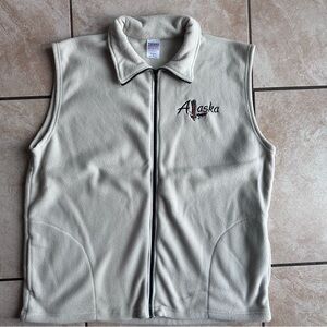 Alaska Fleece Vest in Cream